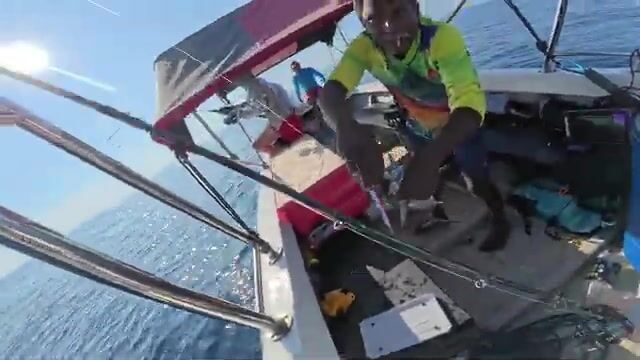 Вода у Мириссы буквально закипела - и тут началось...