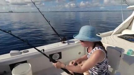 Восемь часов на Багамах: тунец с руки, окунь под занавес