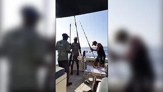 Биг-гейм в Малинди: лодка «Така» и суши прямо на борту