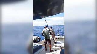 Биг-гейм в Малинди: лодка «Така» и суши прямо на борту