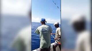 Биг-гейм в Малинди: лодка «Така» и суши прямо на борту