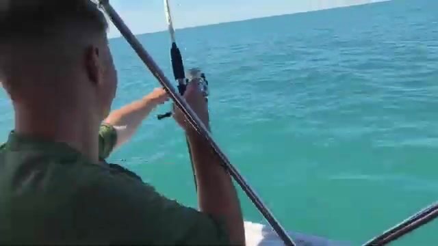 Рыбалка на катере у Большого Утриша