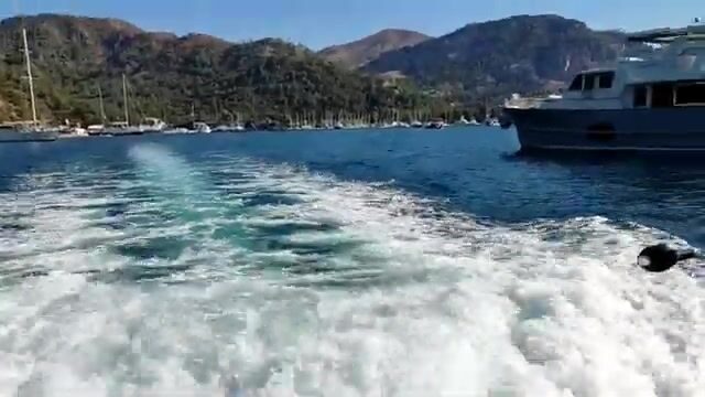 Морская прогулка с рыбалкой в бухтах Гёджека