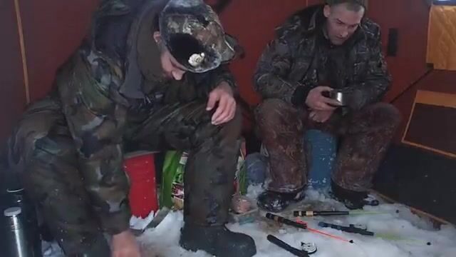 Унская губа Белого моря: ночная навага в канаве