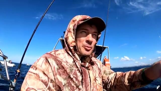 Севастопольская рыбалка с катера на самодуры