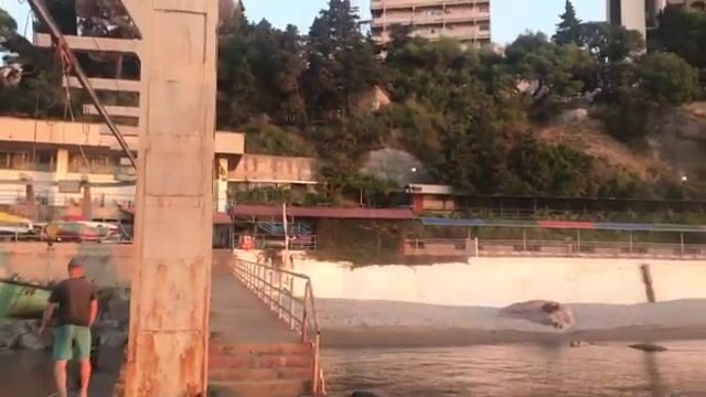 Крым: катер от причала Ай-Петри и ловля на пустой крючок