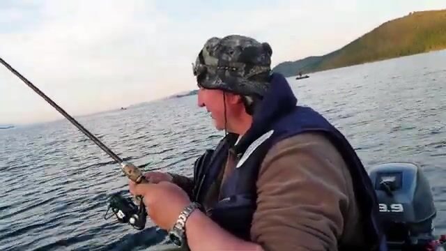 Щука у залива Мухор на Байкале