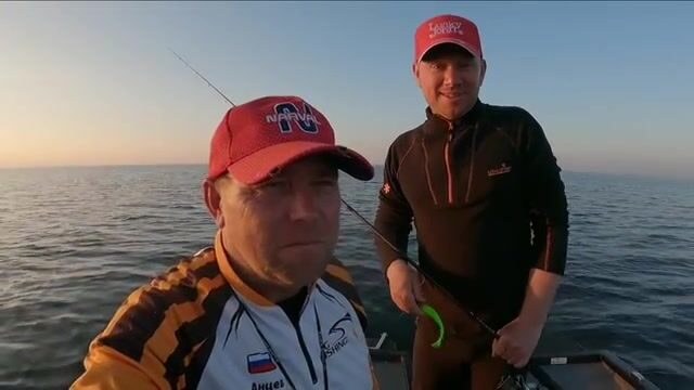 Джиг на Рыбинском водохранилище с гидом