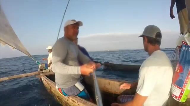 Рыбалка на лодке Julieta у Диани