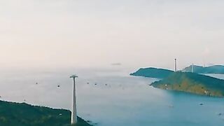 Канатная дорога из Антхой ведёт на Хон-Том