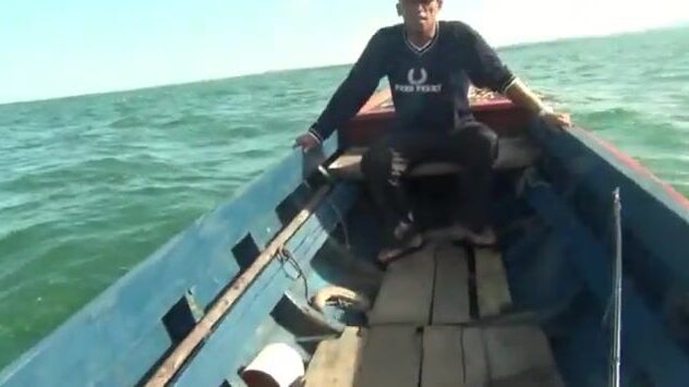 Пробная рыбалка у Тавау на море Сулавеси в Малайзии