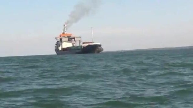 Пробная рыбалка у Тавау на море Сулавеси в Малайзии