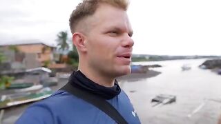 Снасть с 200 метров у Манадо замерла на 32 метрах, и у борта оказалась акула
