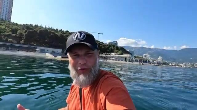 Второй выход на сапборде в Ялте: ставрида на пилькер у Ливадии