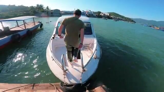 Утренний выход у бухты Ниньван: пробуем ловить с пирса курорта