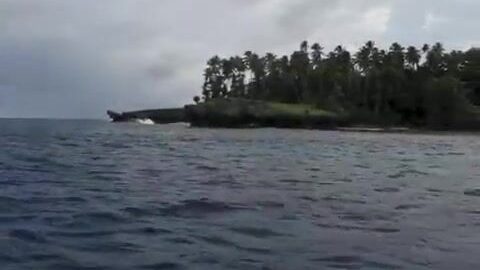 Ручная леска вместо удилищ на промысле у Буки в Бугенвиле