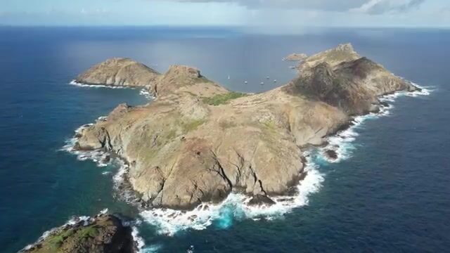 Троллинг между Сен-Мартеном и Сен-Бартом принёс бонито и крупного каранкса
