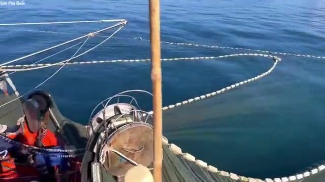 Обкидная сеть вокруг рифа у Хон-Чуой после замены топливного фильтра