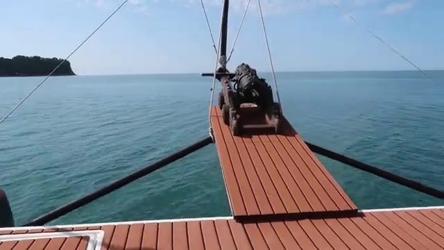 Женская рыбалка в Новомихайловке: ставрида, ёрш и дельфины