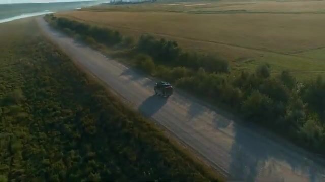 Дорога к хариусу через Северную Двину в Архангельской области