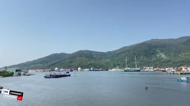 Ремонт лодок и сбор двустворчатых моллюсков в рыбацком поселке Шонча