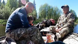 Два хариуса на блесну за вечер на реке Полта