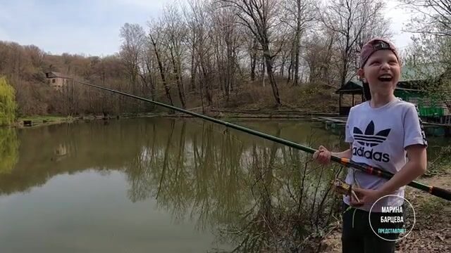 Семейная рыбалка на горном водоеме в Лоо