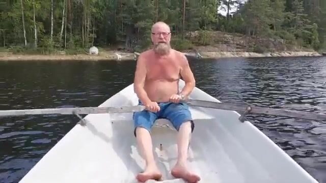 Три окуня и пустая верша на рыбалке в Финляндии
