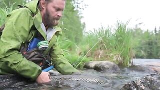 Трубочная мушка на порогах в Финляндии