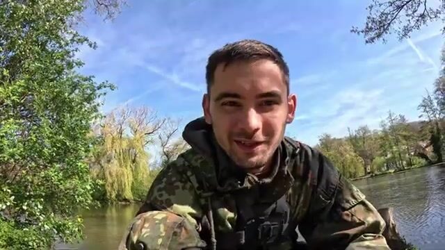 Приятель обловил по карпу на озере в Германии