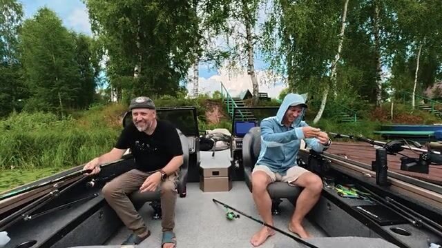 Вечерний выход за судаком с лодки на Горьковском водохранилище
