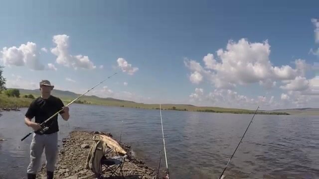 Ловля подлещика и сороги на Красноярском водохранилище с Андреем