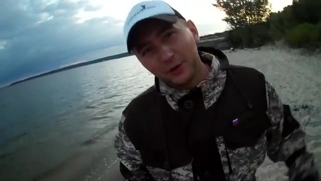 Пустой берег Обского моря и старт с прикормкой в пять утра