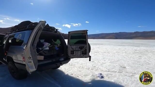 Ночной ураган на льду Байкала у Мухора