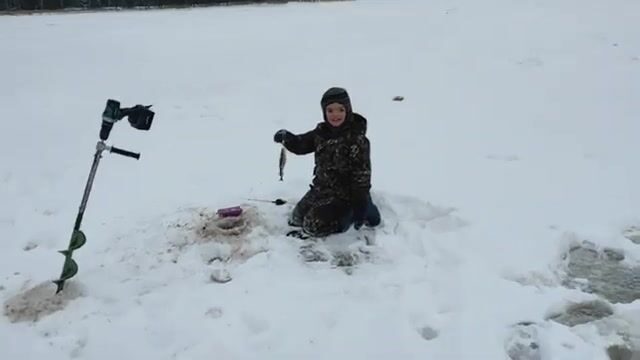 Замена подшипника прицепа перед поездкой к Унской губе