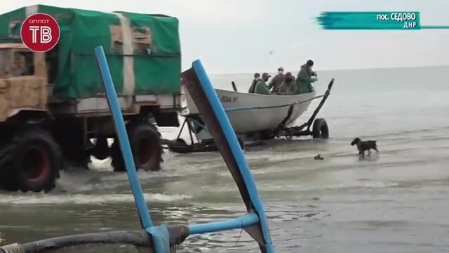 Утренний промысловый лов тюльки ставными неводами в Седово