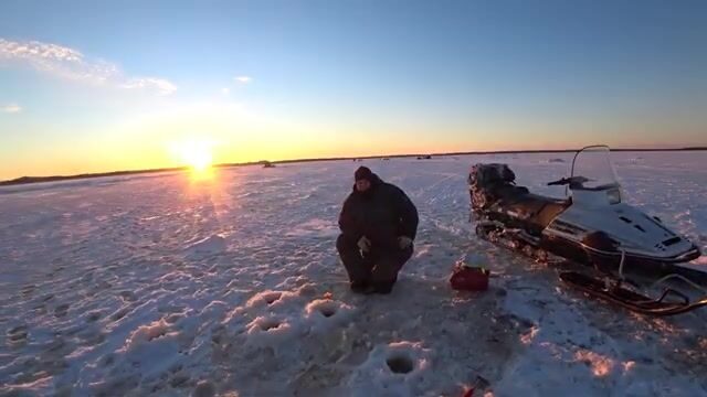 Ловля в Унской губе с палаткой и печкой