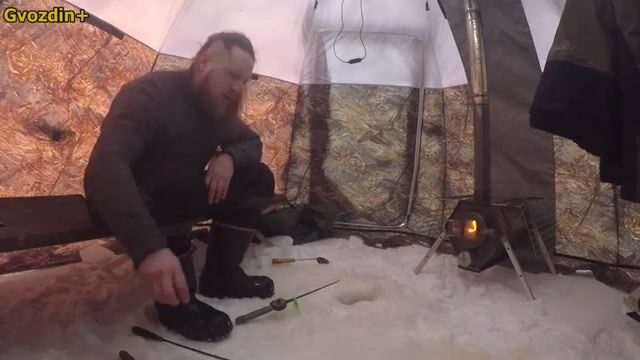Ловля наваги в палатке в Унской губе