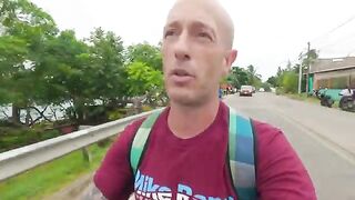 Густаво показал нам каймана в Биг-Понд на Сан-Андресе с помощью рыбки