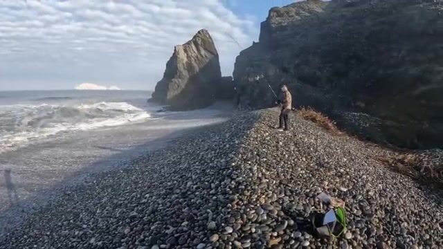 Хуго и Хорхе-Хуан взяли лорн и чит на каменной гряде Плайя-Чика в Перу