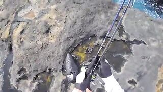 Береговая ловля на ныряющий воблер у отдаленного побережья Самоа