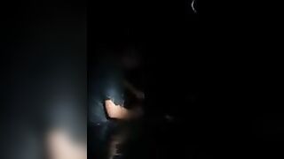 Ожидание отлива при сетевой ловле у мангров Понпеи в Микронезии