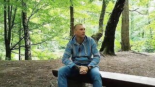 Маленький водоем в Польше со следами прошлых рыбалок