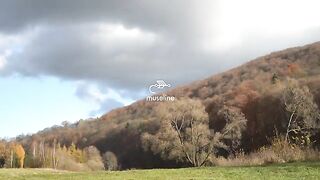 Хариус на нимфу с помощью сына на реке Сан в Польше