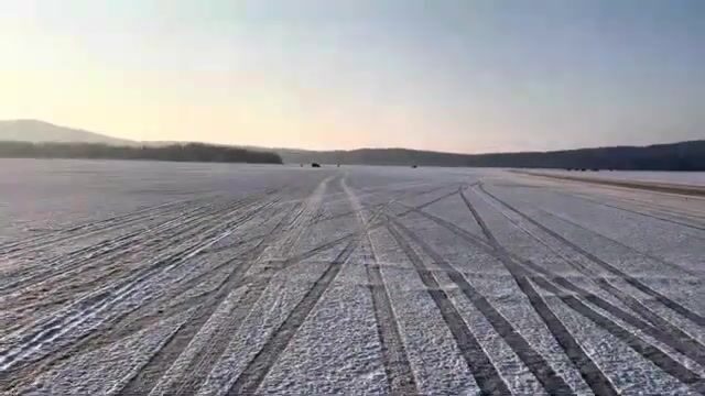 Ловля наваги на блесну и червя в бухте Круглой на Русском острове