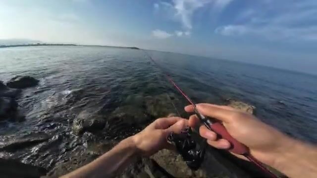 Ловля на легкий джиг с берега в Трабзоне