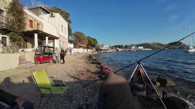 В Гюмюшлюке взяли крупного сарга и оставили на дне часть оснастки