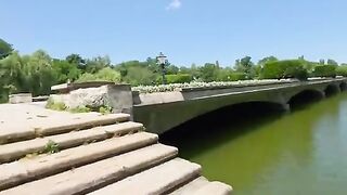 Бухарест, парк Карол: поиски магнитом и отдельный рыболовный день