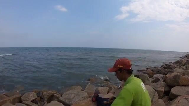 Морская ловля в Хотраме в марте с двумя рыбами