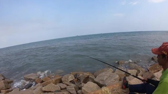 Морская ловля в Хотраме в марте с двумя рыбами
